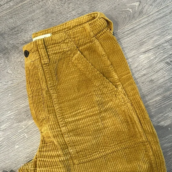 Madewell Griff Superwide-Leg Fatigue Cargo Pants in Garment-Dyed Corduroy - Picture 8 of 12